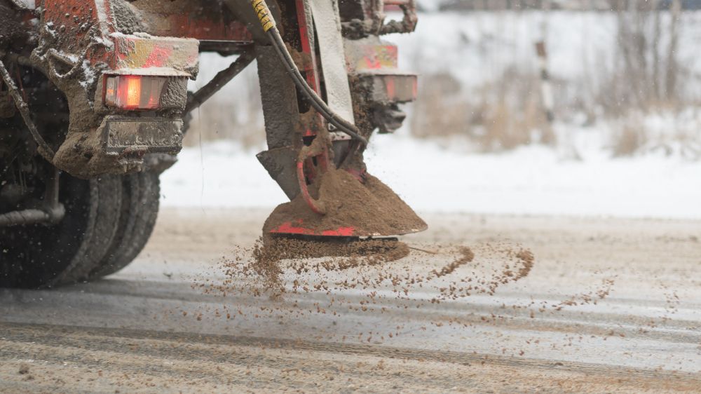 WSU researchers use agricultural waste to develop improved road deicer