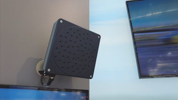 FEATURE: How can a camera detect mobile phone use while I'm driving ...