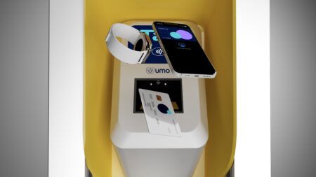 A contactless payment being made via Umo