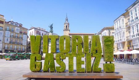 Kapsch TrafficCom joins prestigious Spanish Mobility Lab Foundation Vitoria Gasteiz sign in green giant letters in city square