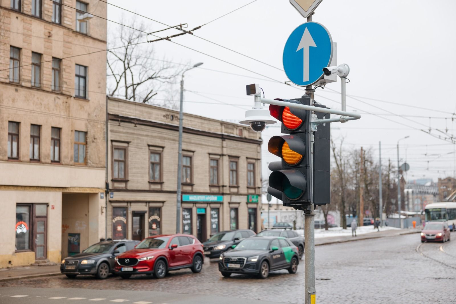 LMT Group traffic monitoring solution drives 66% reduction in red-light violations in Riga